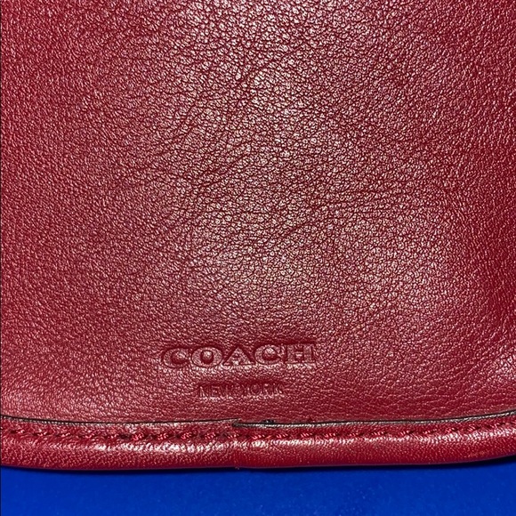 Coach Crossbody - Picture 2 of 4